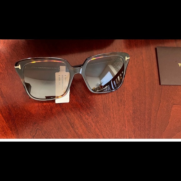 Brand new in original box: Tom Ford Faye polarized sunglasses 56mm main image 6
